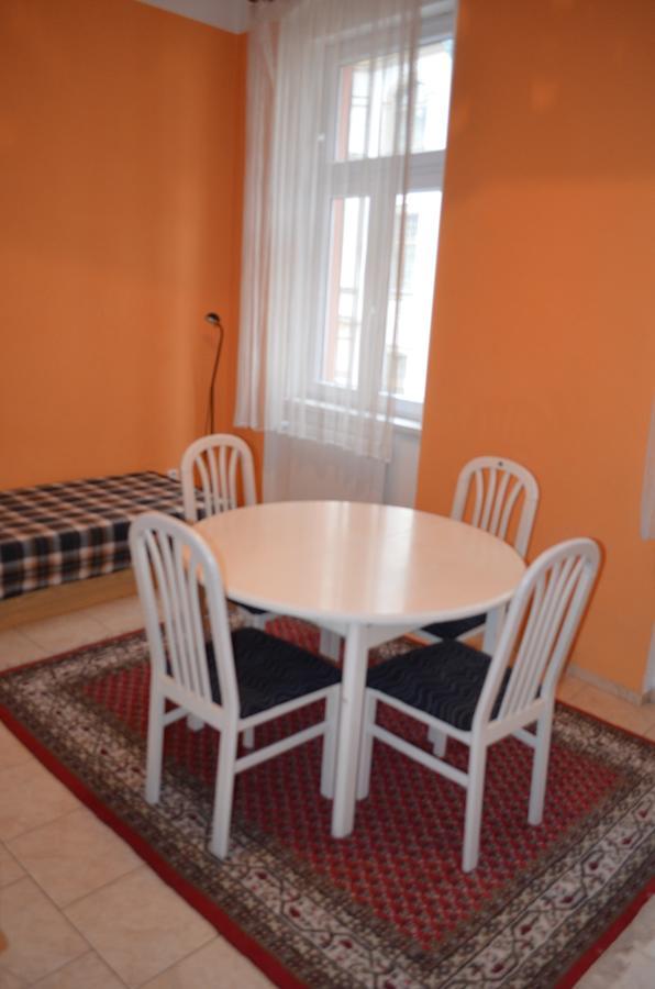 Ab Apartments Карлови Вари Екстериор снимка
